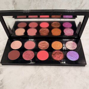 PAT MCGRATH LABS MOTHERSHIP EYESHADOW PALETTE (DMG)